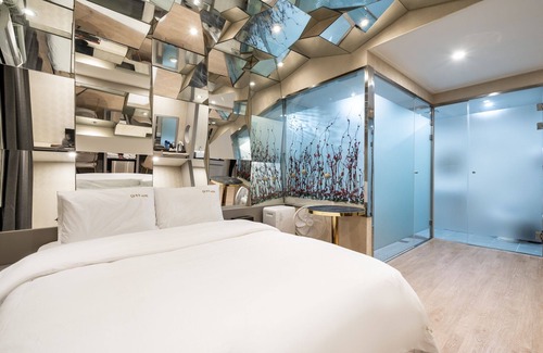 Yangsan Hotel | Yangsan Seoksan Haru Hotel