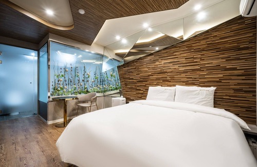 Yangsan Hotel | Yangsan Seoksan Haru Hotel