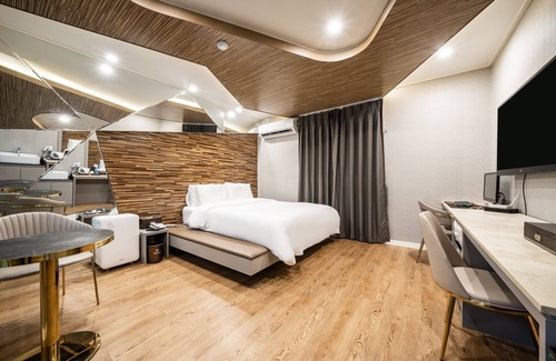 Yangsan Hotel | Yangsan Seoksan Haru Hotel