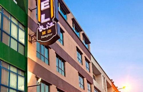 Bandar Baru Permas Jaya Hotel | YANGTZE HOTEL 长江酒店