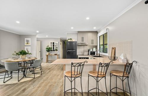 Yankalilla House | Yankavilla - Yankalilla - C21 SouthCoast Holidays