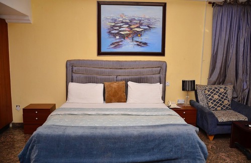Kaduna Hotel | Yanna Lodge