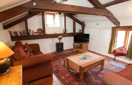 Crediton House | Yans Barn · Great Gutton Farm