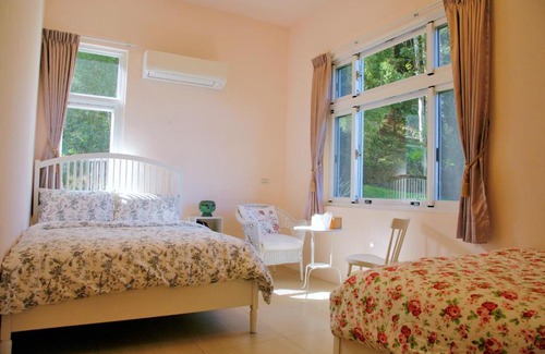 Nanzhuang Bed & Breakfast | Yanzitao Pottery Coffee B&B