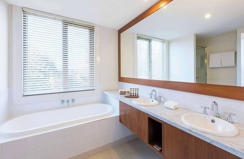 Chirnside Park Hotel | Yarra Valley Lodge