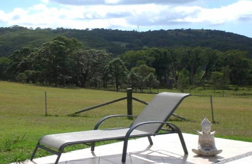 Bungwahl Cottage | Yarramin Park Farmstay - Pet Friendly, Couples Retreat. Fire pit.
