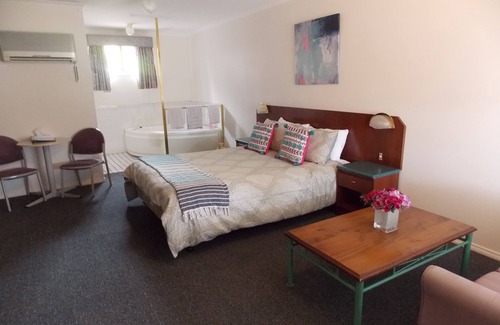 Yass Hotel | Yass Motel