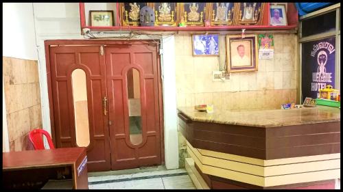 Kharsia House | Yatri Nivas - Budget Baithak Lodge