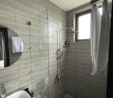 Koforidua Bed & Breakfast | Yaven Heights Hotel