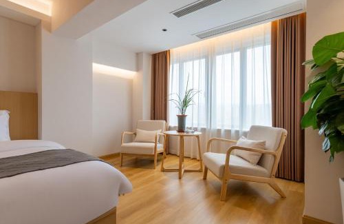 Yucheng District Hotel | Yayuezhizhen Hotel