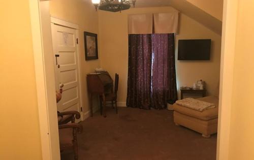 Branson Hotel | Ye Olde English Inn