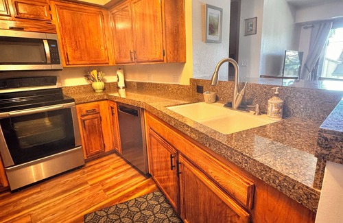 Elkhorn Village Condo | Year-Round Elkhorn Adventure Retreat in Sun Valley – Near Golf and so much more