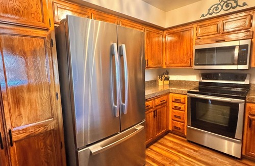 Elkhorn Village Condo | Year-Round Elkhorn Adventure Retreat in Sun Valley – Near Golf and so much more