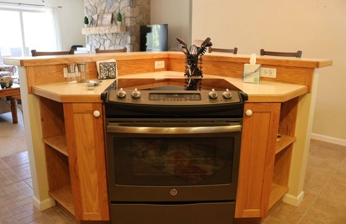 Bellaire House | Year round fun close to lakes, golf, and ski!