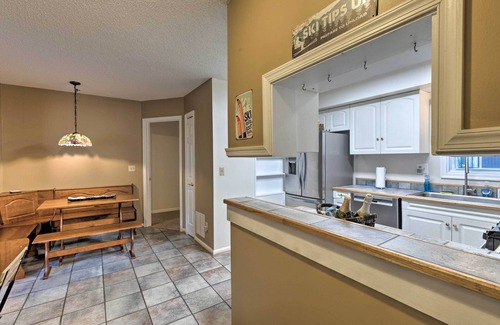 McGaheysville House | Year-Round Getaway < 1 Mi to Skiing + Waterpark!