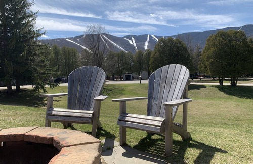 Warren Condo | Year Round Green Mountain Escape - Ski - Swim - Tennis - Hike - Golf