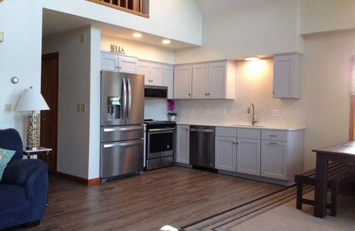 Town of Milo Cottage | Year-Round Lakefront Home Situated on the Best Keuka Location.