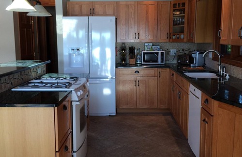 Alburg House | Year round lakefront property on a quiet private road.