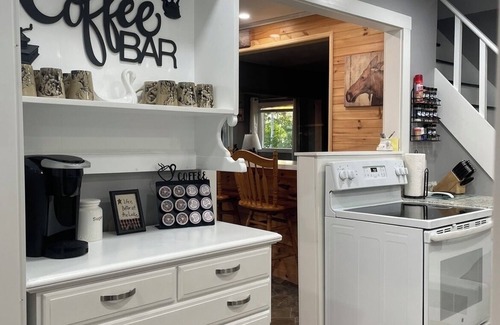 Stockholm House | Year Round - Lakeside Cottage - Madawaska Lake - Stockholm, Maine