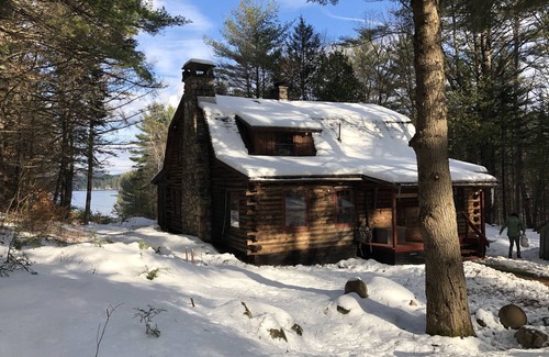 Chestertown House | Year round Log Cabin on Loon Lake. Minutes from skiing at Gore Mountain