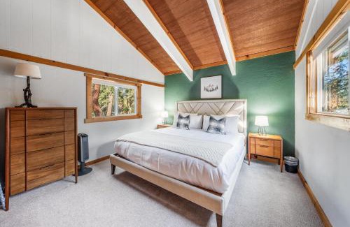 Kingswood Estates House | Year-Round Tahoe Escape with Hot Tub Outdoor Dining Timberline Haven by AvantStay
