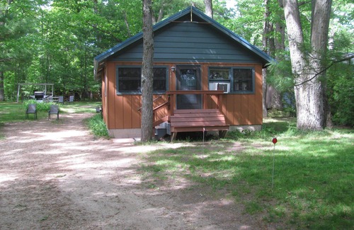 Grant Cabin | Year Round Vacation Rental