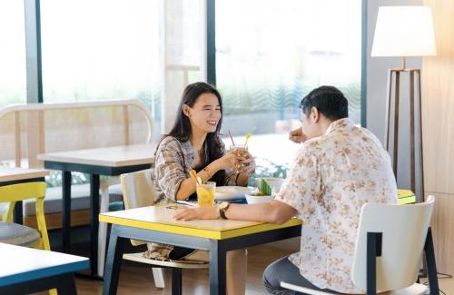 Jambi Hotel | Yello Hotel Jambi