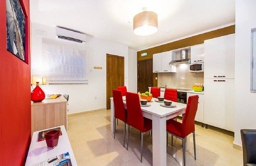 Swieqi Apartment | Yellow 2: Two-Bedroom Apartment in St. Julian's