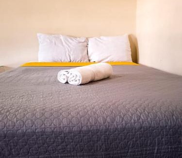 Durango House | Yellow breeze loft, Paseo Durango