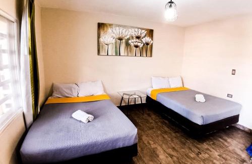 Durango House | Yellow breeze loft, Paseo Durango