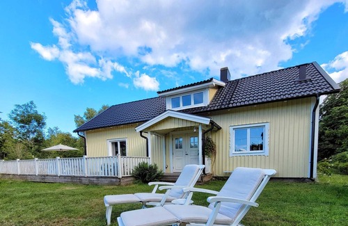 Troxhult Cottage | Yellow Country House in Wonderful Småland