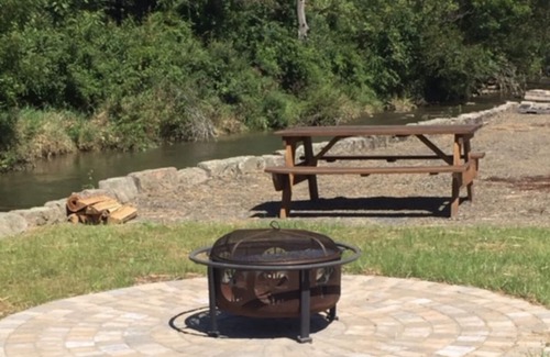 Hopewell House | Yellow Creek Cottage located overlooking Yellow Creek & near Lake Raystown.