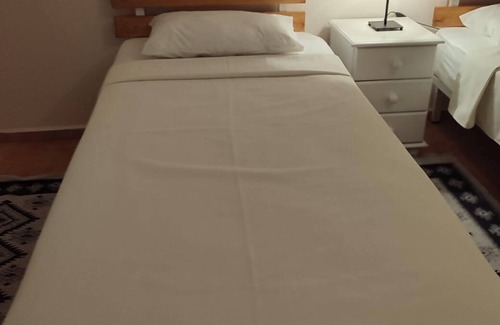 Icmeler City Center Apartment | Yellow Home Icmeler Daily Weekly Rentals