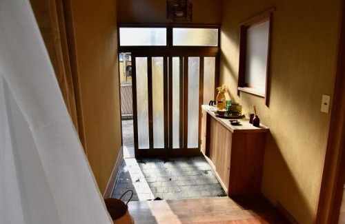 Kiryu Apartment | Yellow INN