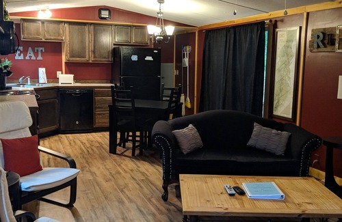 Robbinsville House | Yellow Mountain Rental, close to the Dragon Appalachian Trail, great location.