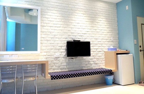 East District Apartment | [YellowKite] Promotional themed room for 2