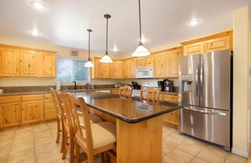 Island Park House | Yellowstone Adventures