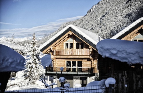 Pfunds Ski Chalet | Yellowstone by Summit Lodges