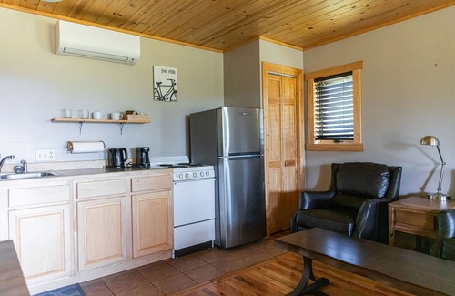 Bozeman Cabin | Yellowstone Cabin #5 at Gallatin Canyon Cabins