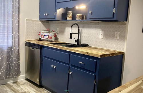 Ocean Springs Cottage | Yellowstone Cottage by the Sea (Gulf Coast Beach)