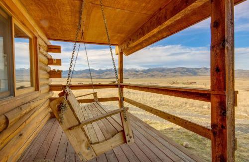 Pray House | Yellowstone Lodge with Game Room and Panoramic Views