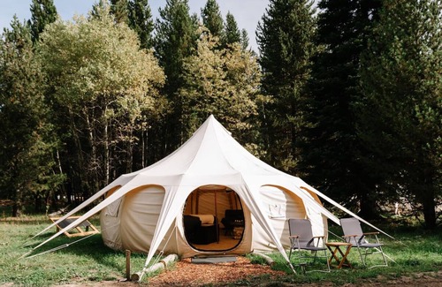 Island Park RV Rental | Yellowstone Luxury Family Bell Tent Sleeps 5