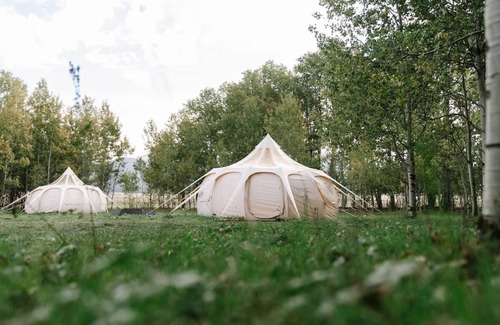 Island Park House | Yellowstone Luxury Bell Tent Sleeps 3