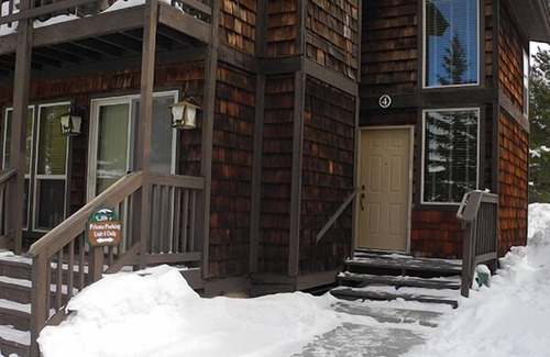 Island Park Condo | Yellowstone Rustic Luxury Condo Sleeps 11 in an Award Winning Resort