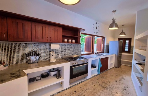 Lagun Villa | Yemaya Villa Curaçao @Lagun -Oceanfront-pool-Wifi + With Private access to sea!