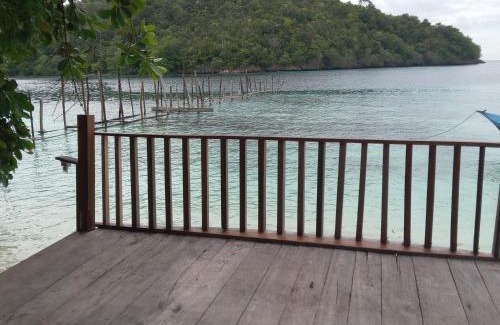 Pulau Fam House | Yen Bainut Homestay