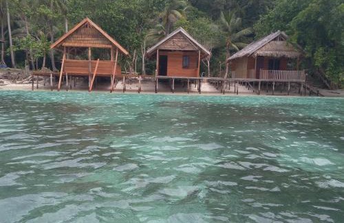 Pulau Fam House | Yen Bainut Homestay