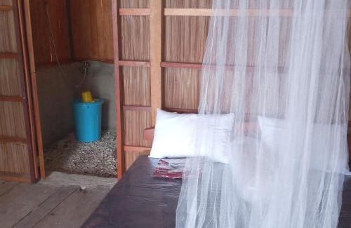 Pulau Fam House | YenBainut Homestay