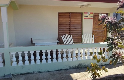 Vinales House | Yeniel y Yuli