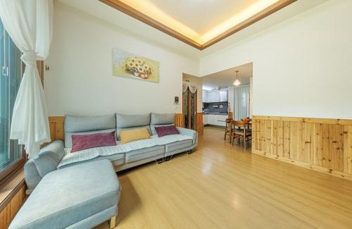 Yeoncheon Villa | Yeoncheon Bowbow Aegyeon Pension